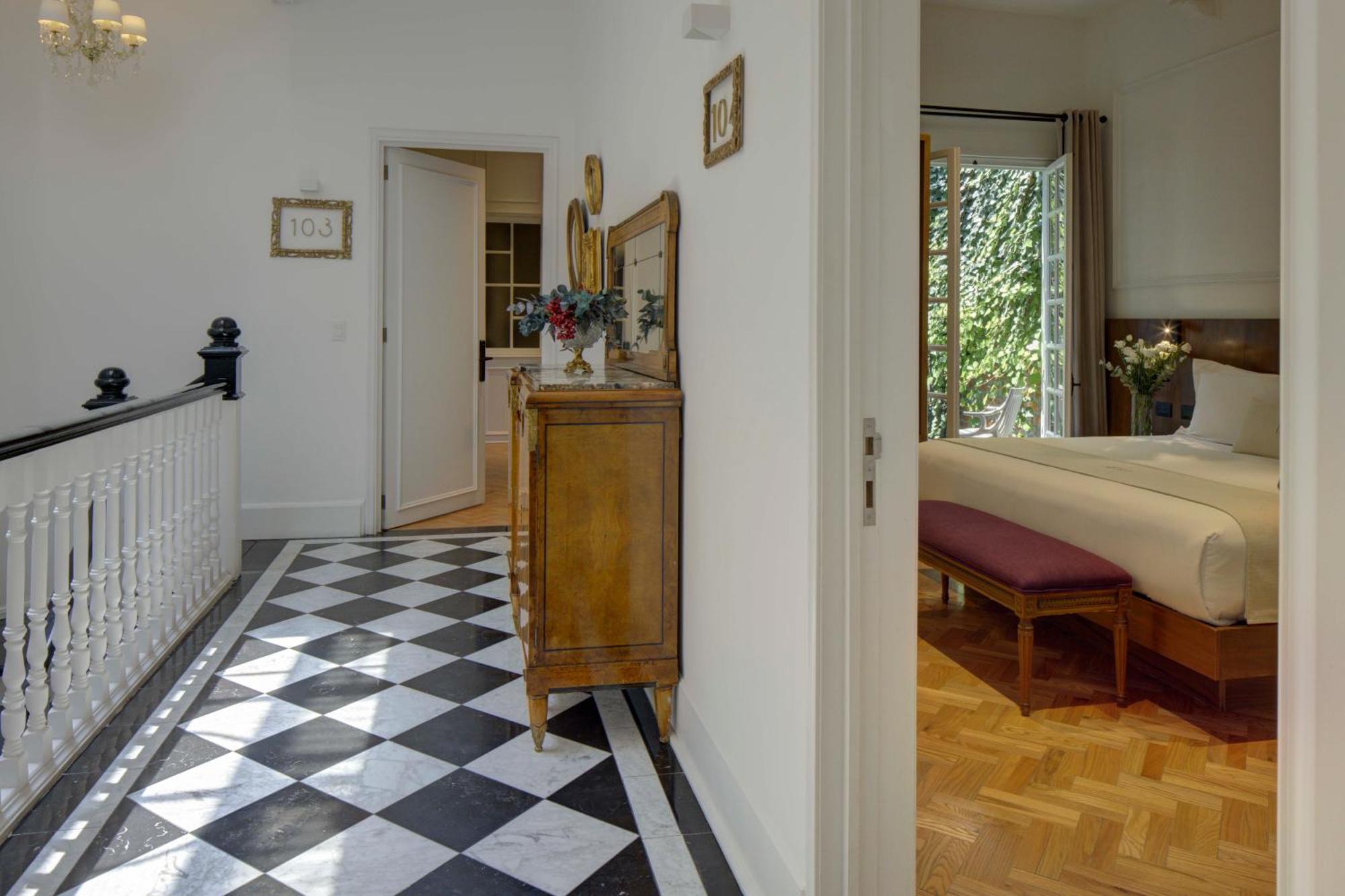 Deluxe Junior Suite,1697341176:JPEG